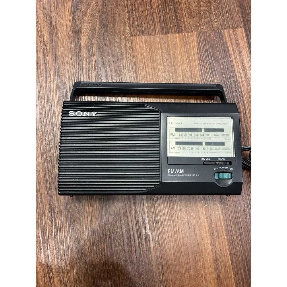 Vintage‎ Sony ICF-24 FM/AM 2 Band Portable Radio Model Tested 2 Way Power AC/DC